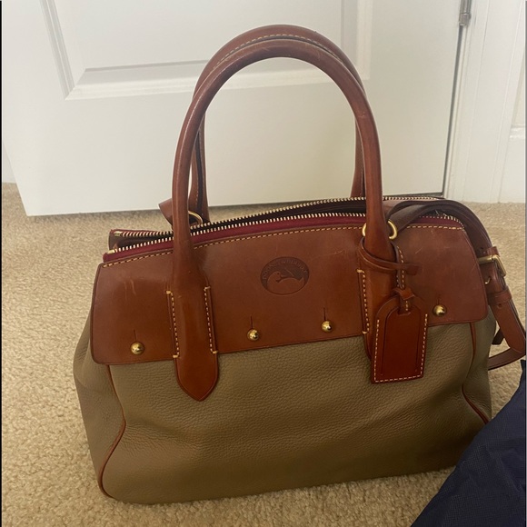 Gently used leather Dooney & Bourke with dust bag - Picture 2 of 12